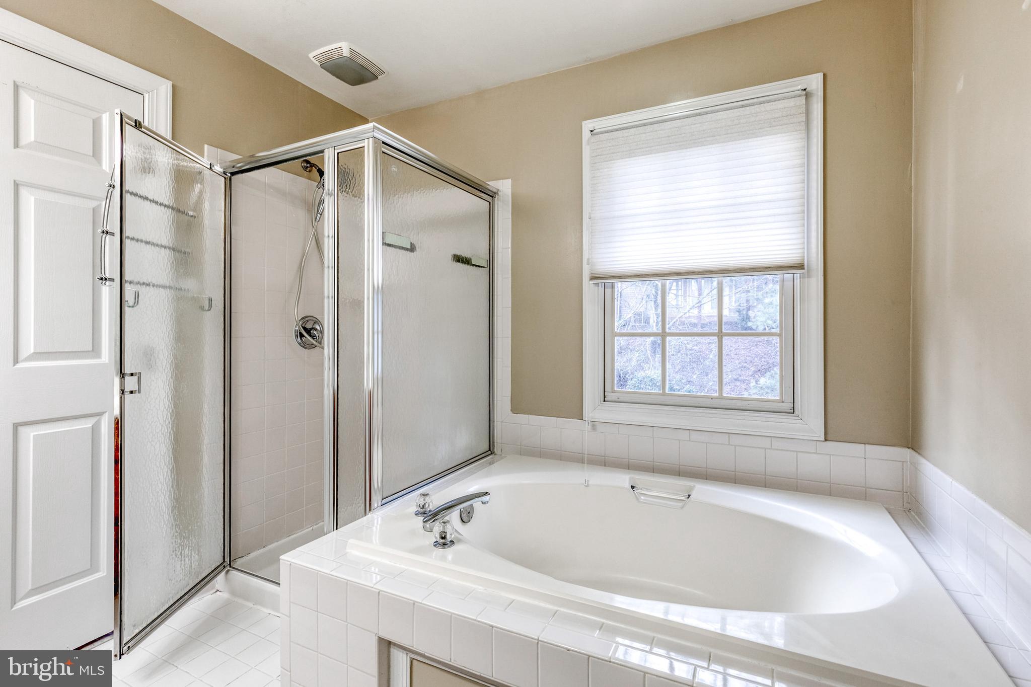 RUSSETT - Residential Lease