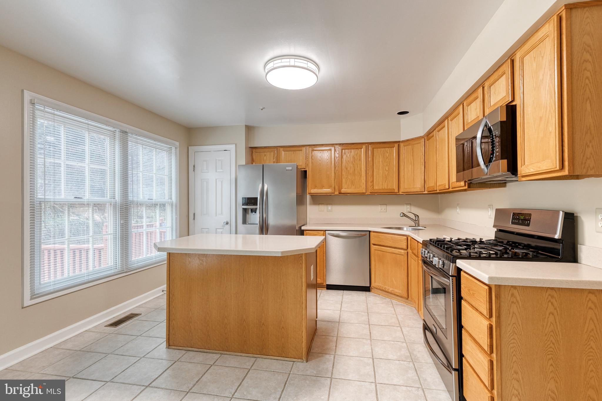 RUSSETT - Residential Lease