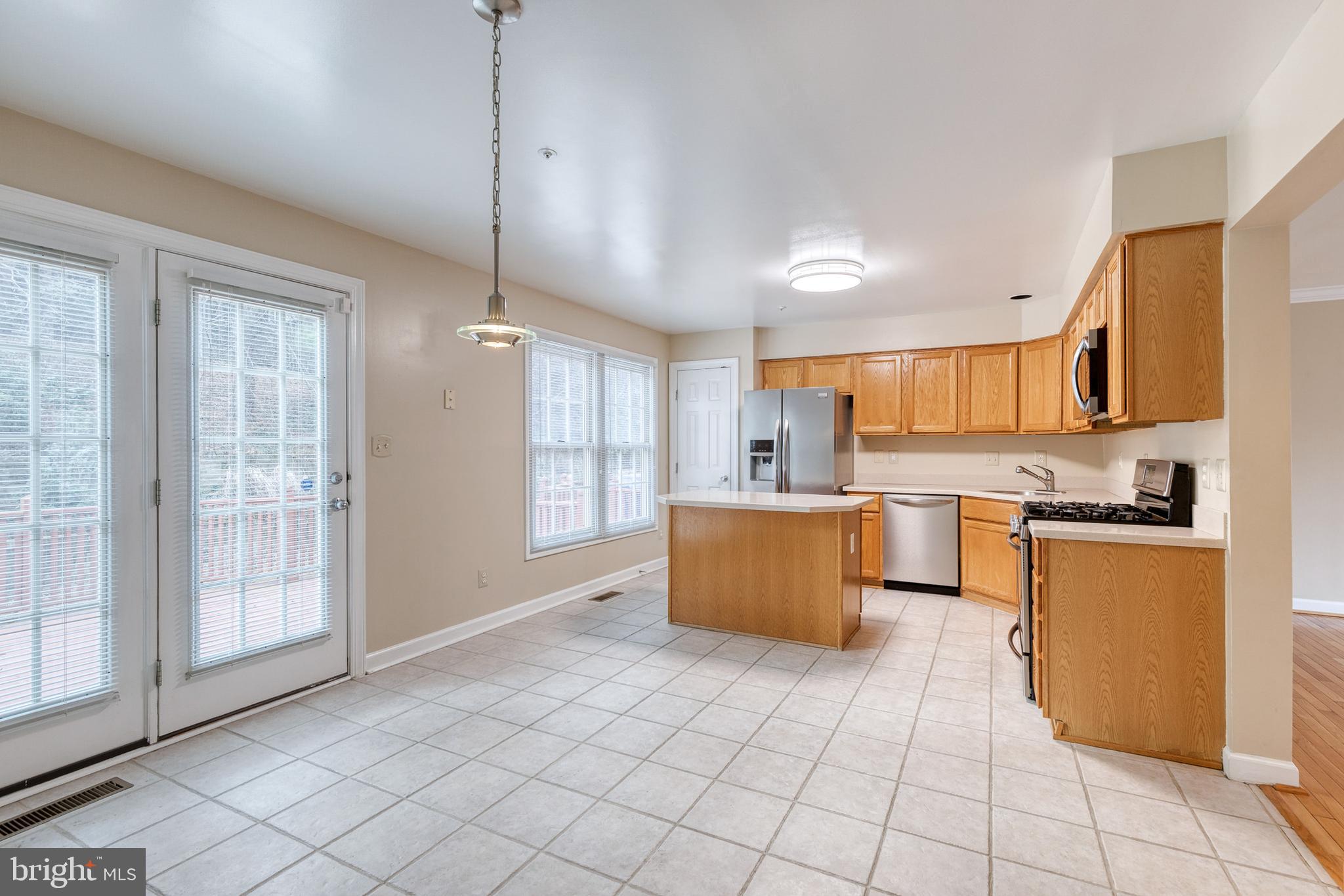 RUSSETT - Residential Lease