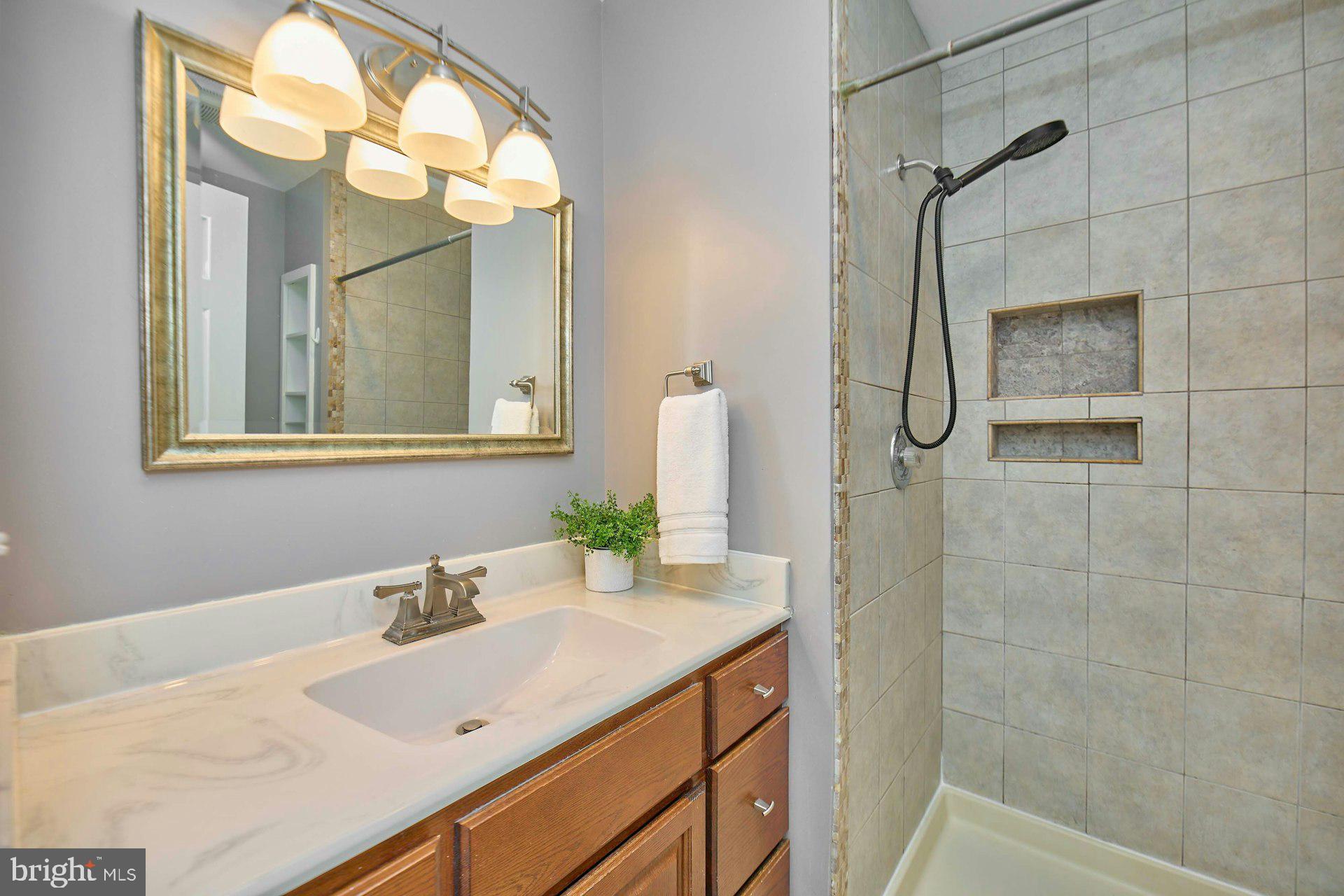 DAVENTRY - Residential