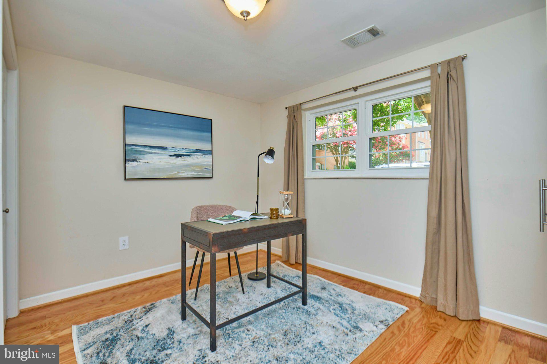 DAVENTRY - Residential