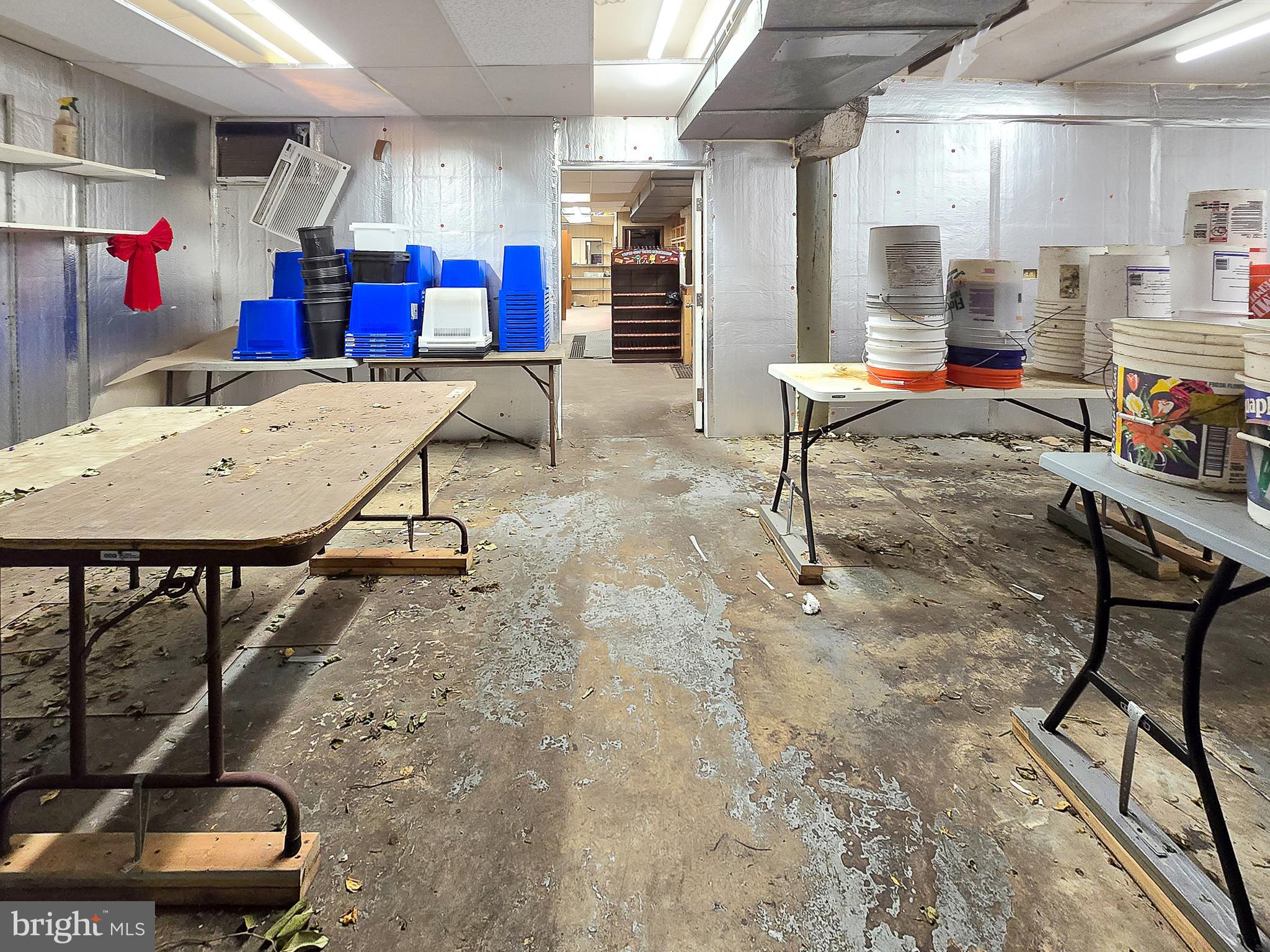 NONE AVAILABLE - Commercial Lease