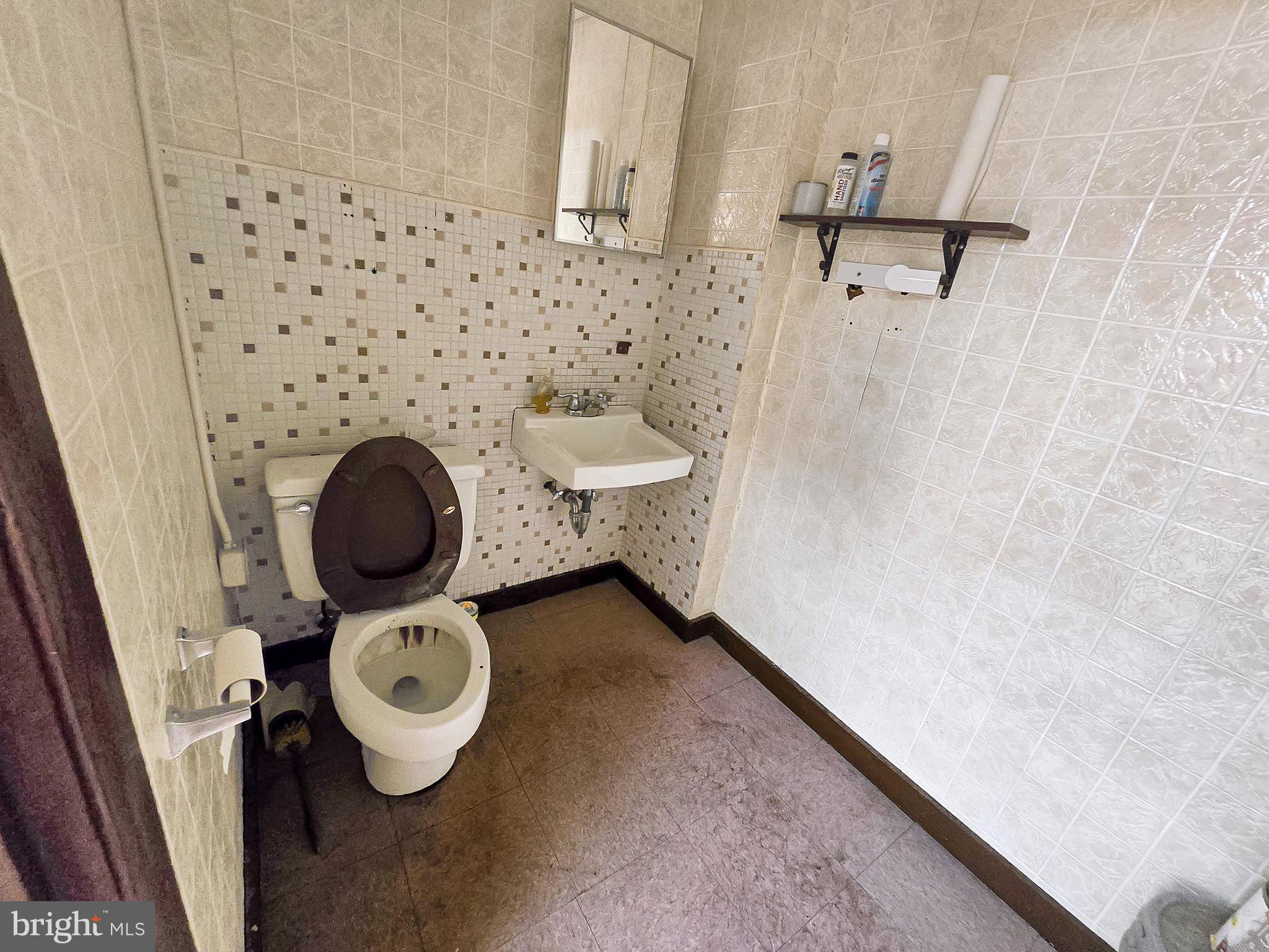NONE AVAILABLE - Commercial Lease