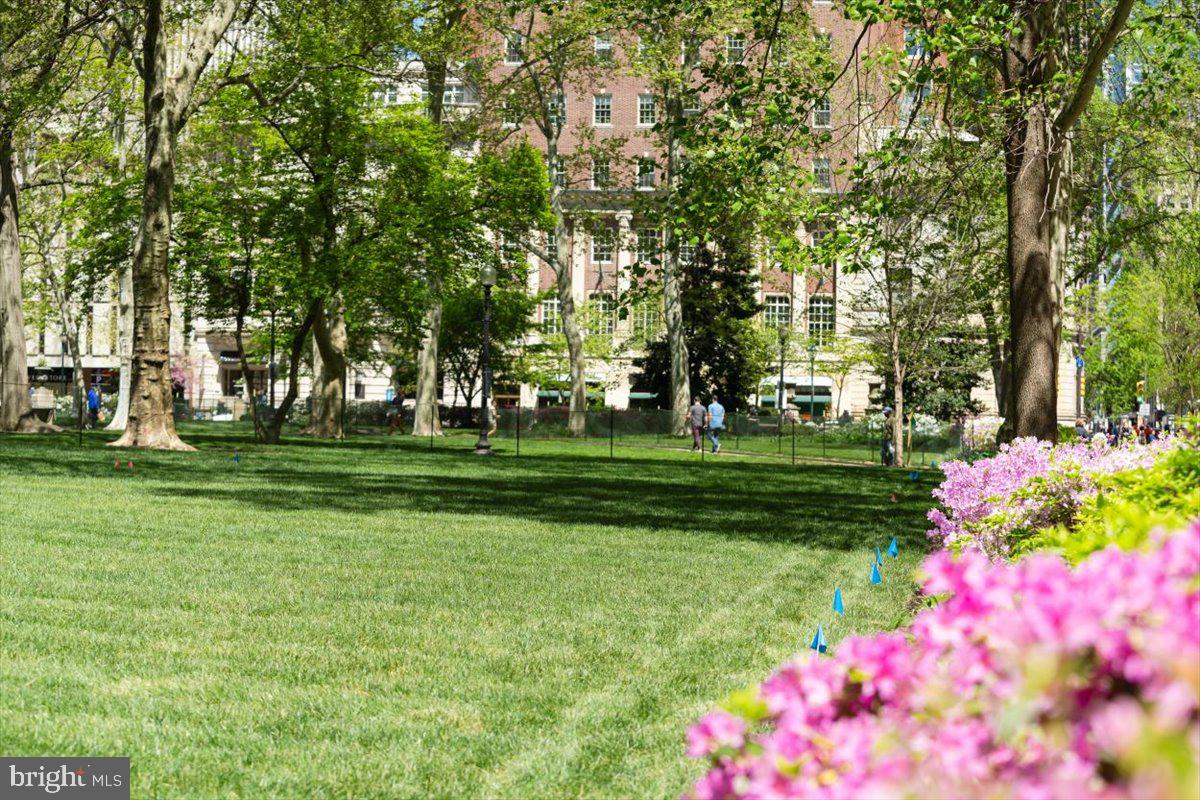 RITTENHOUSE SQUARE - Residential