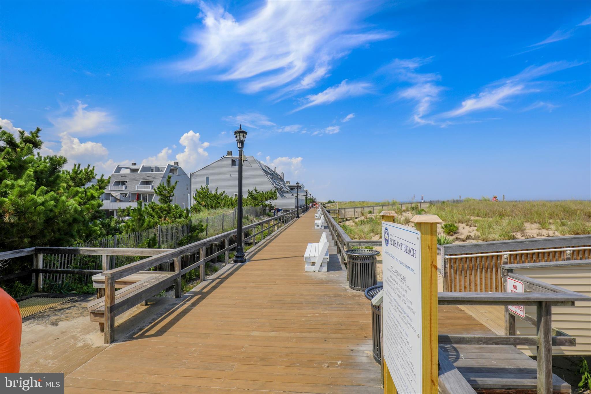 VILLAS OF BETHANY WEST - Residential