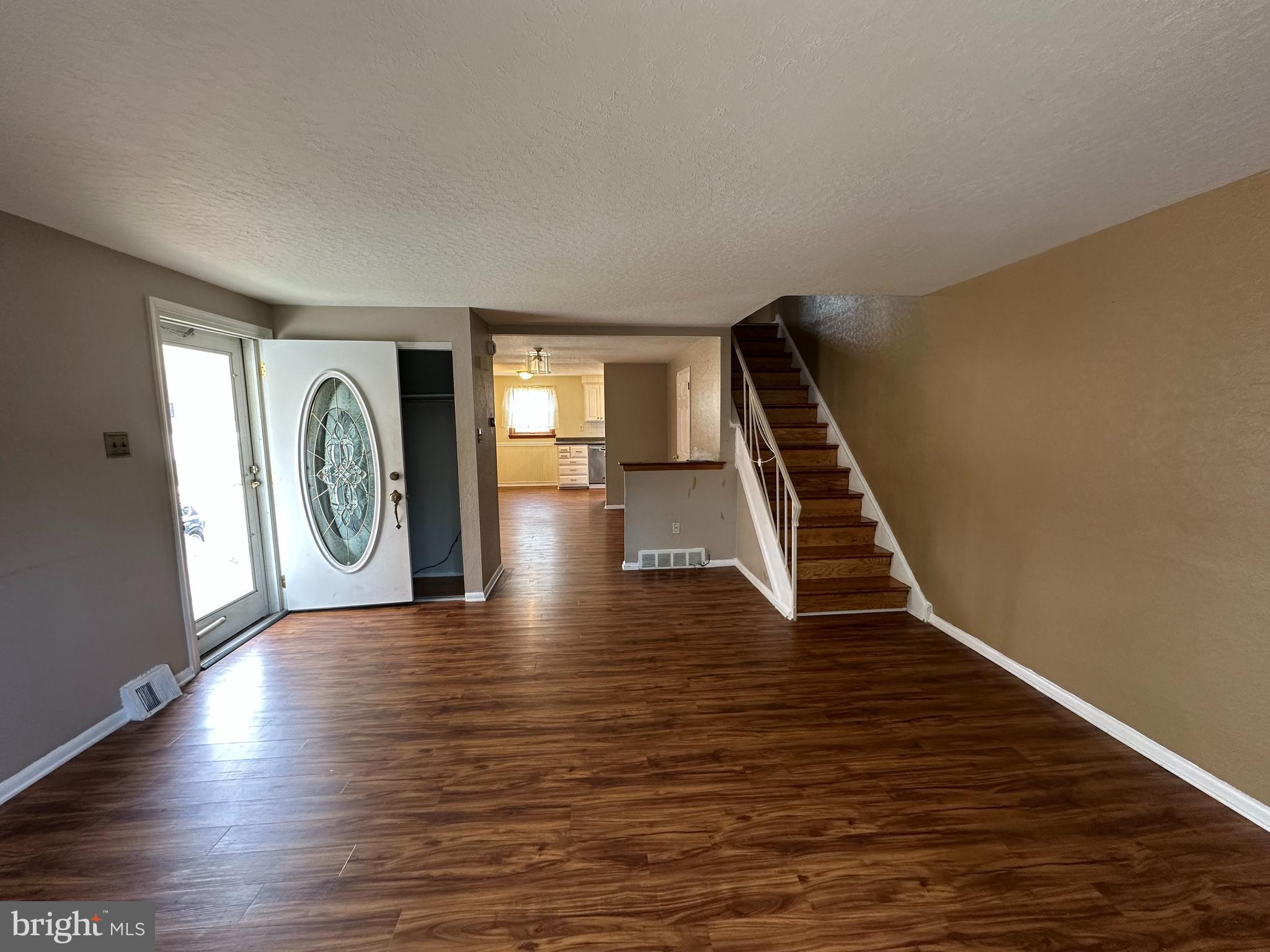 124 MEADOW LANE