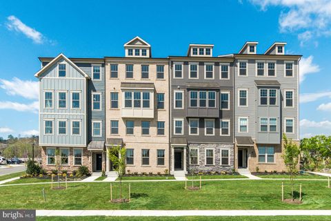 2116 ABBOCCATO TERRACE SE LEESBURG VA 20175