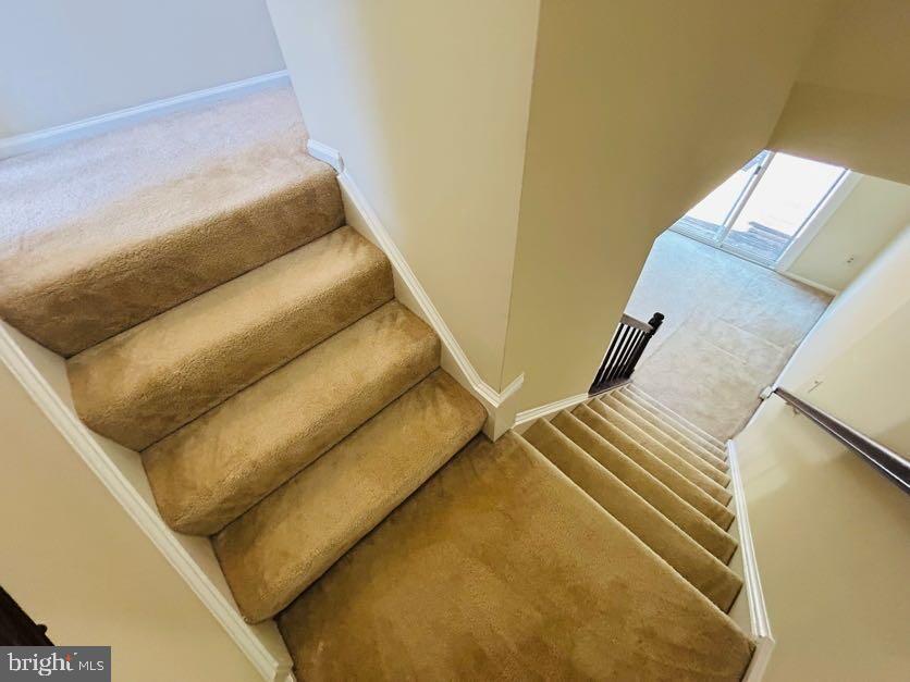 COUNTRYSIDE - Residential Lease