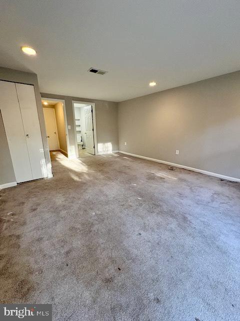 ESSEX PLACE - Residential Lease