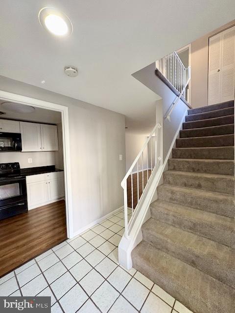 ESSEX PLACE - Residential Lease