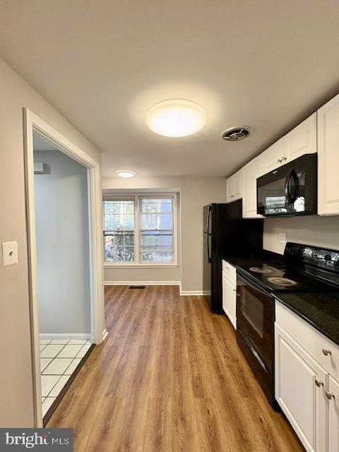 ESSEX PLACE - Residential Lease