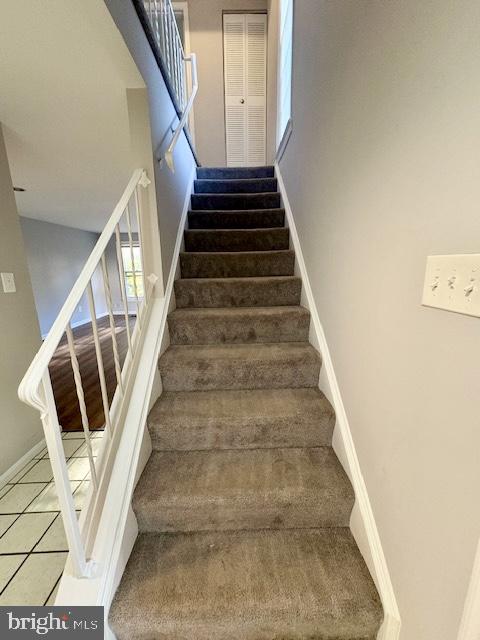 ESSEX PLACE - Residential Lease