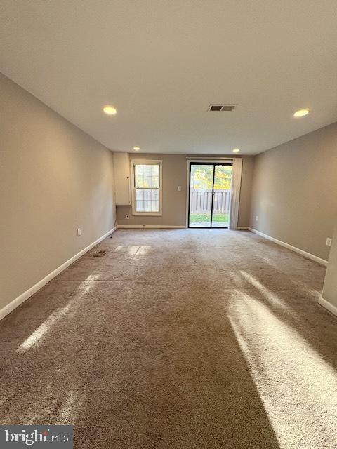 ESSEX PLACE - Residential Lease