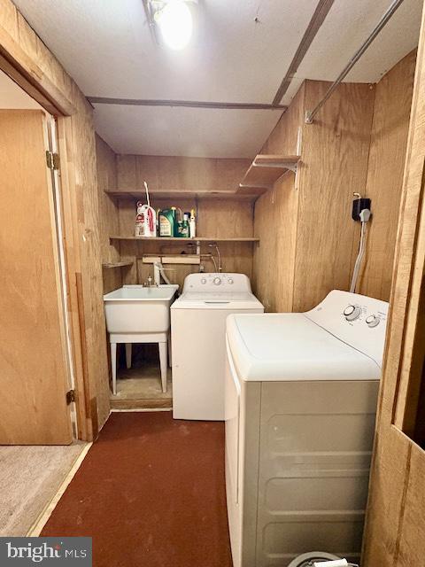 ESSEX PLACE - Residential Lease