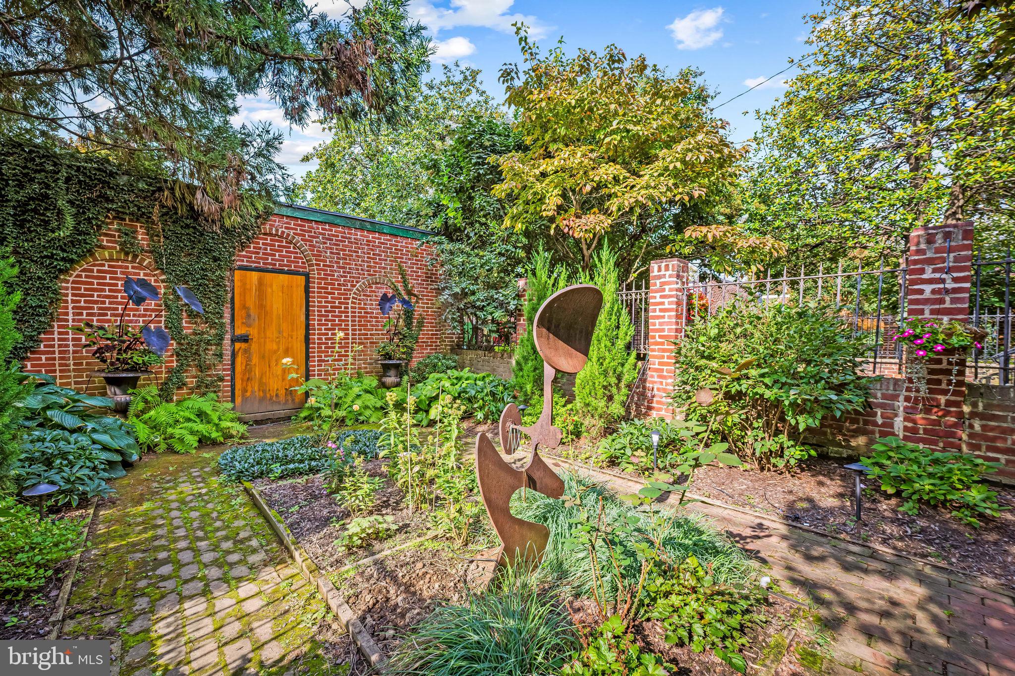 BOLTON HILL HISTORIC DISTRICT - Residential