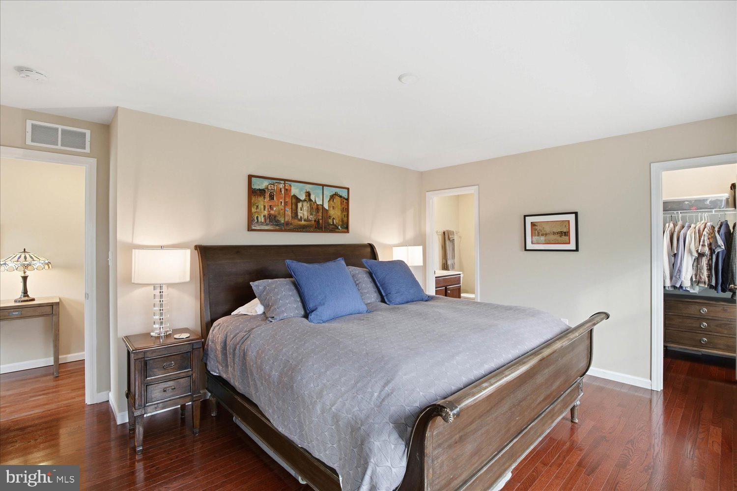 FLORIN HILL - Residential