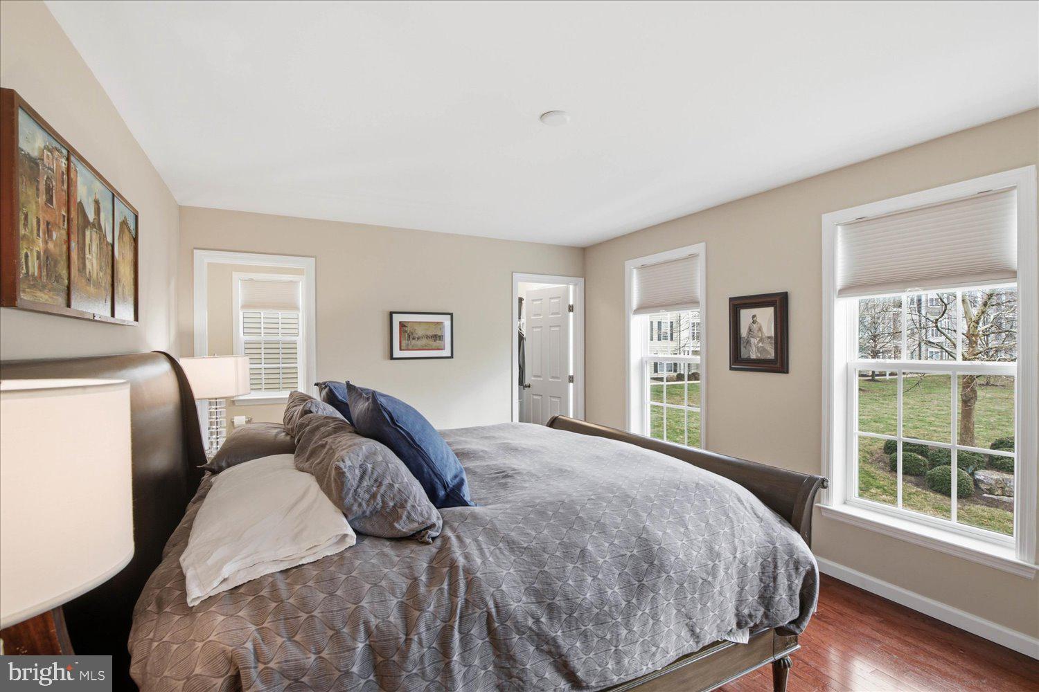 FLORIN HILL - Residential