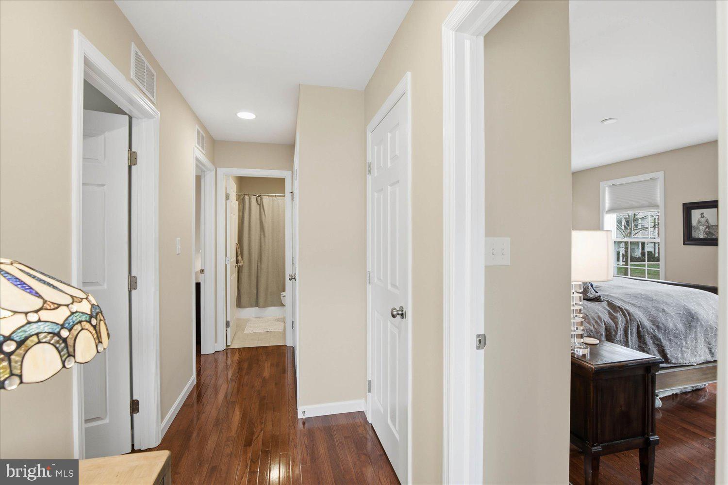 FLORIN HILL - Residential