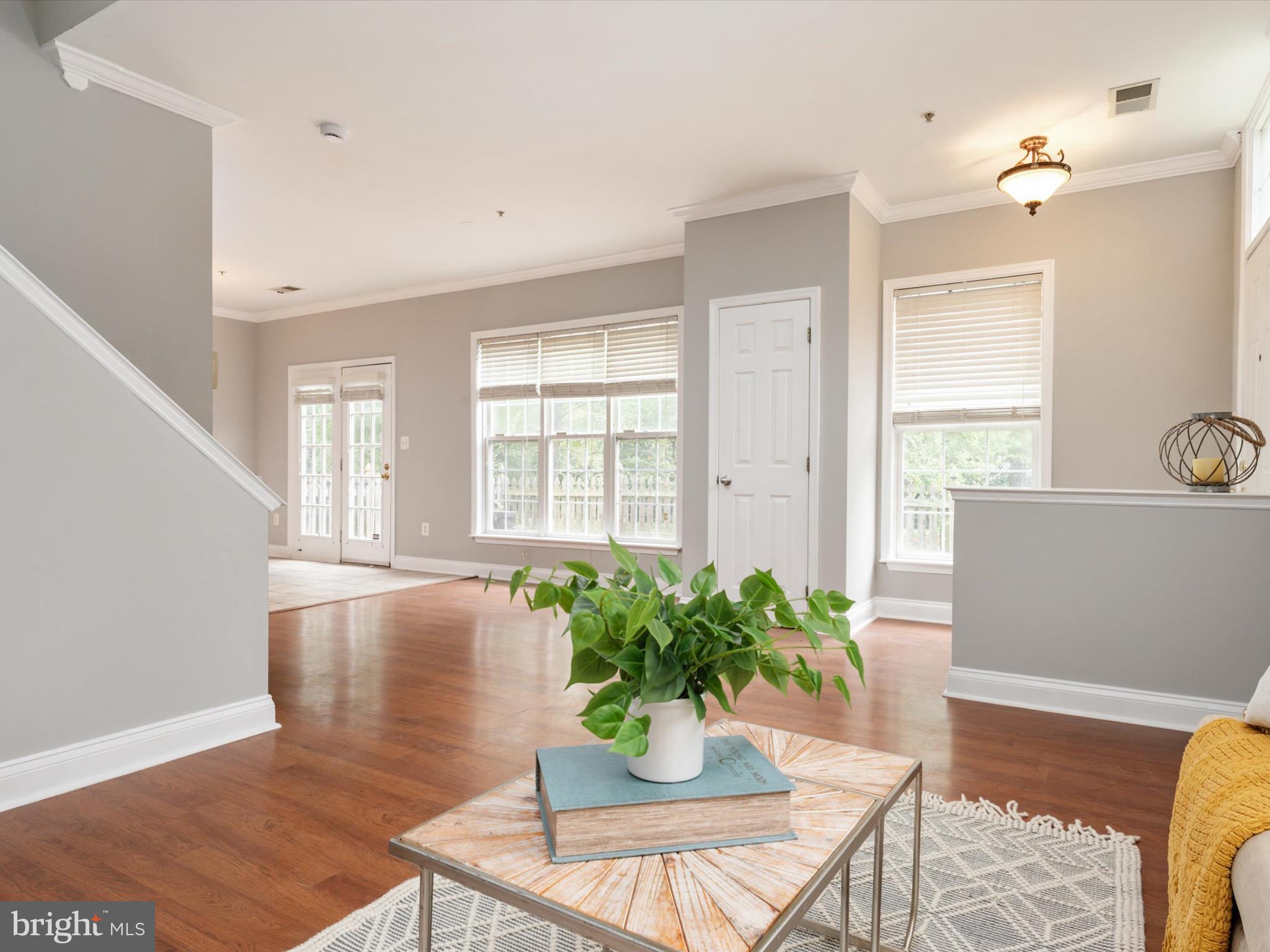 RIVER COLONY - Residential