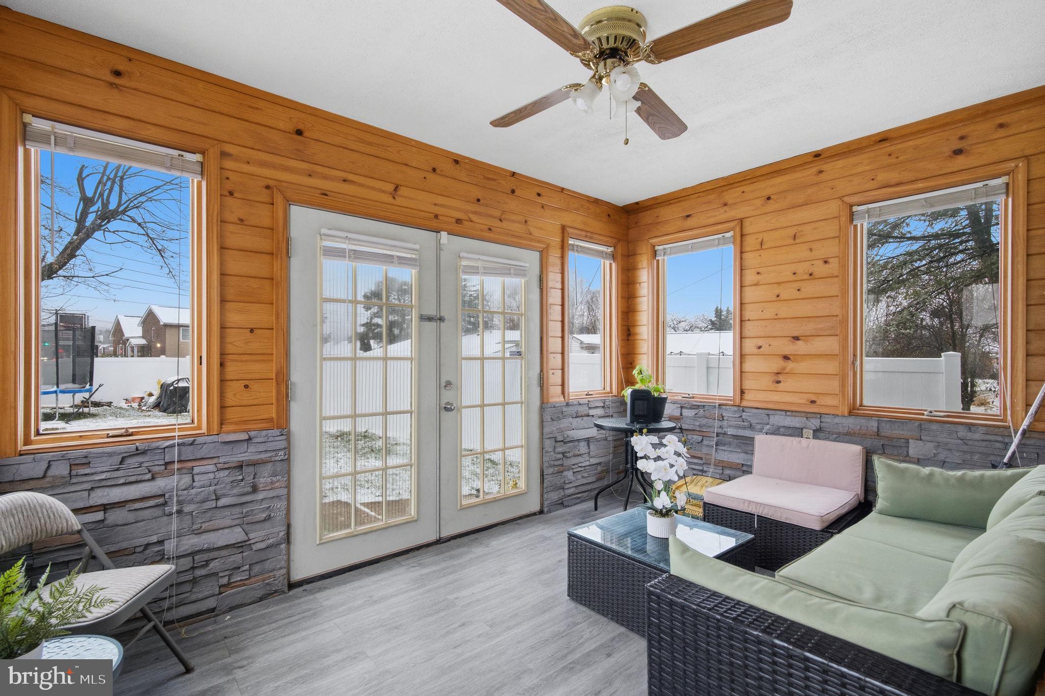 ALLENTOWN - Residential