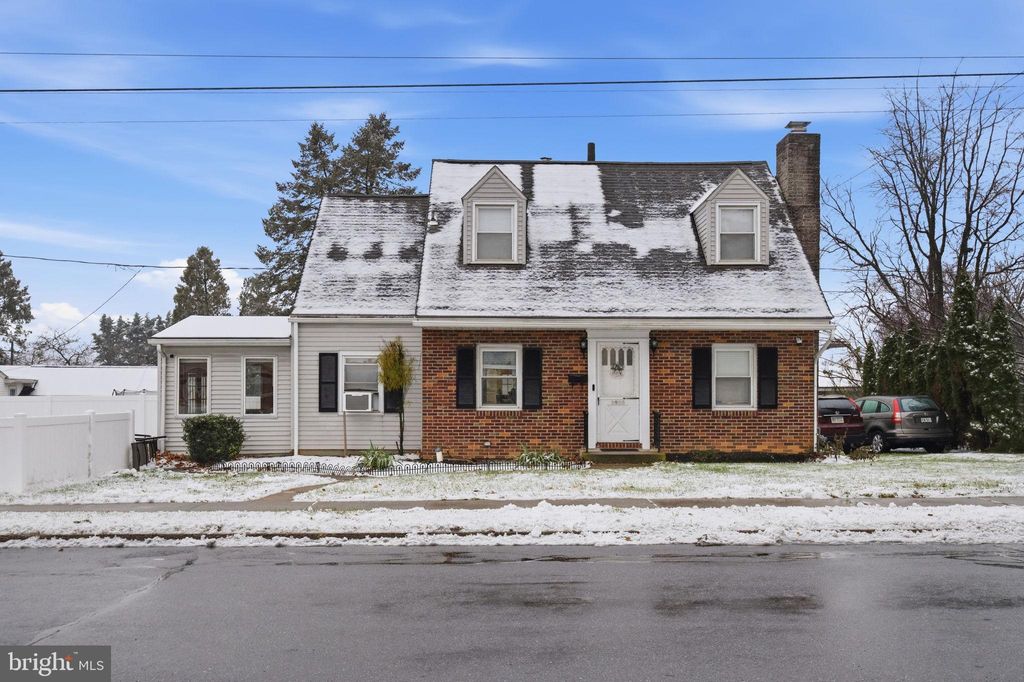 Photo of 1950 Oxford Drive, ALLENTOWN, PA 18103 (MLS # PALH2014074)