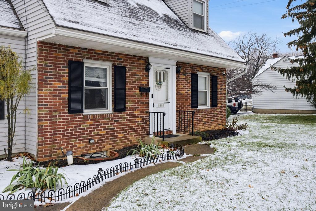 Photo of 1950 Oxford Drive, ALLENTOWN, PA 18103 (MLS # PALH2014074)