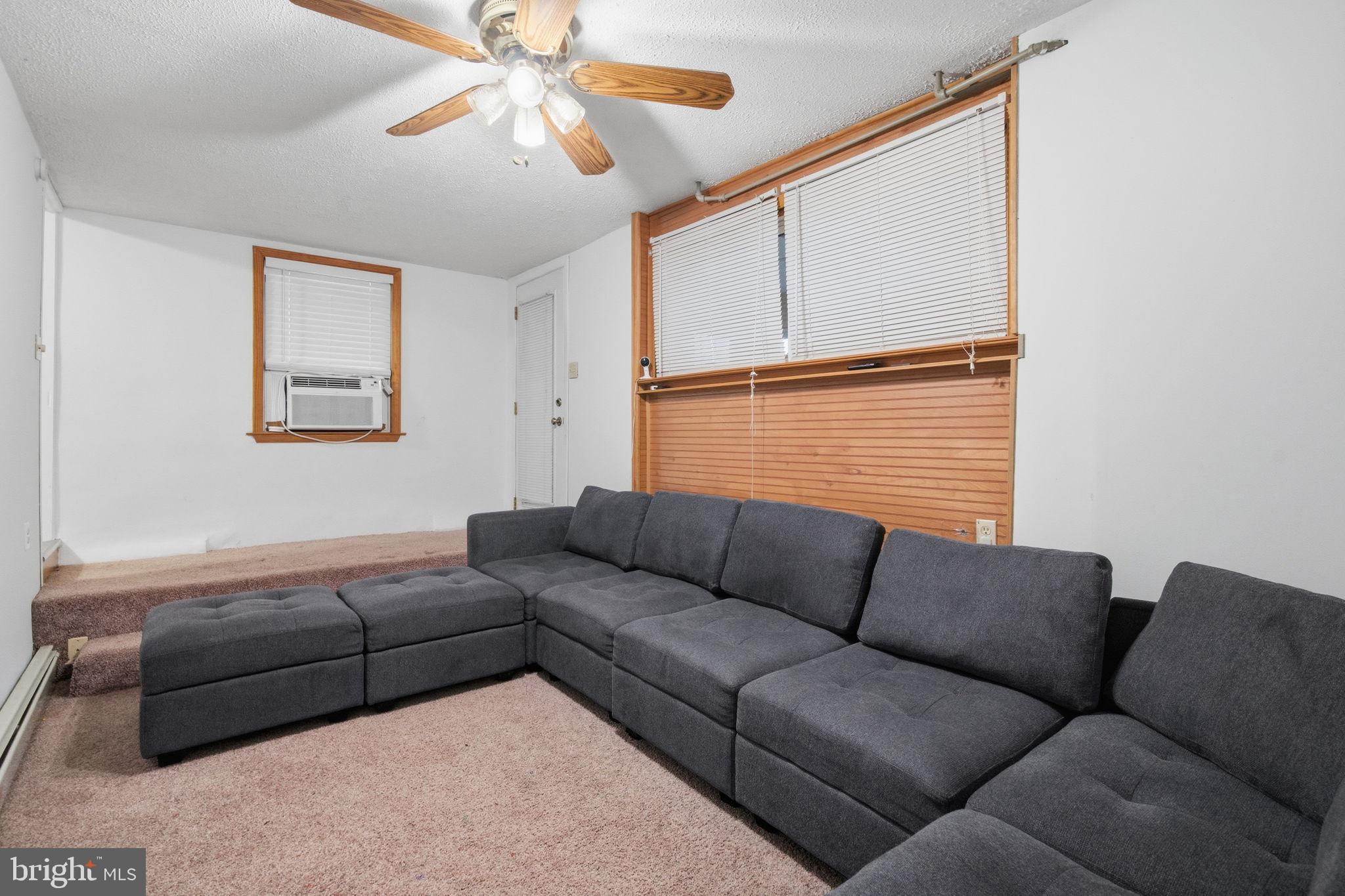 ALLENTOWN - Residential