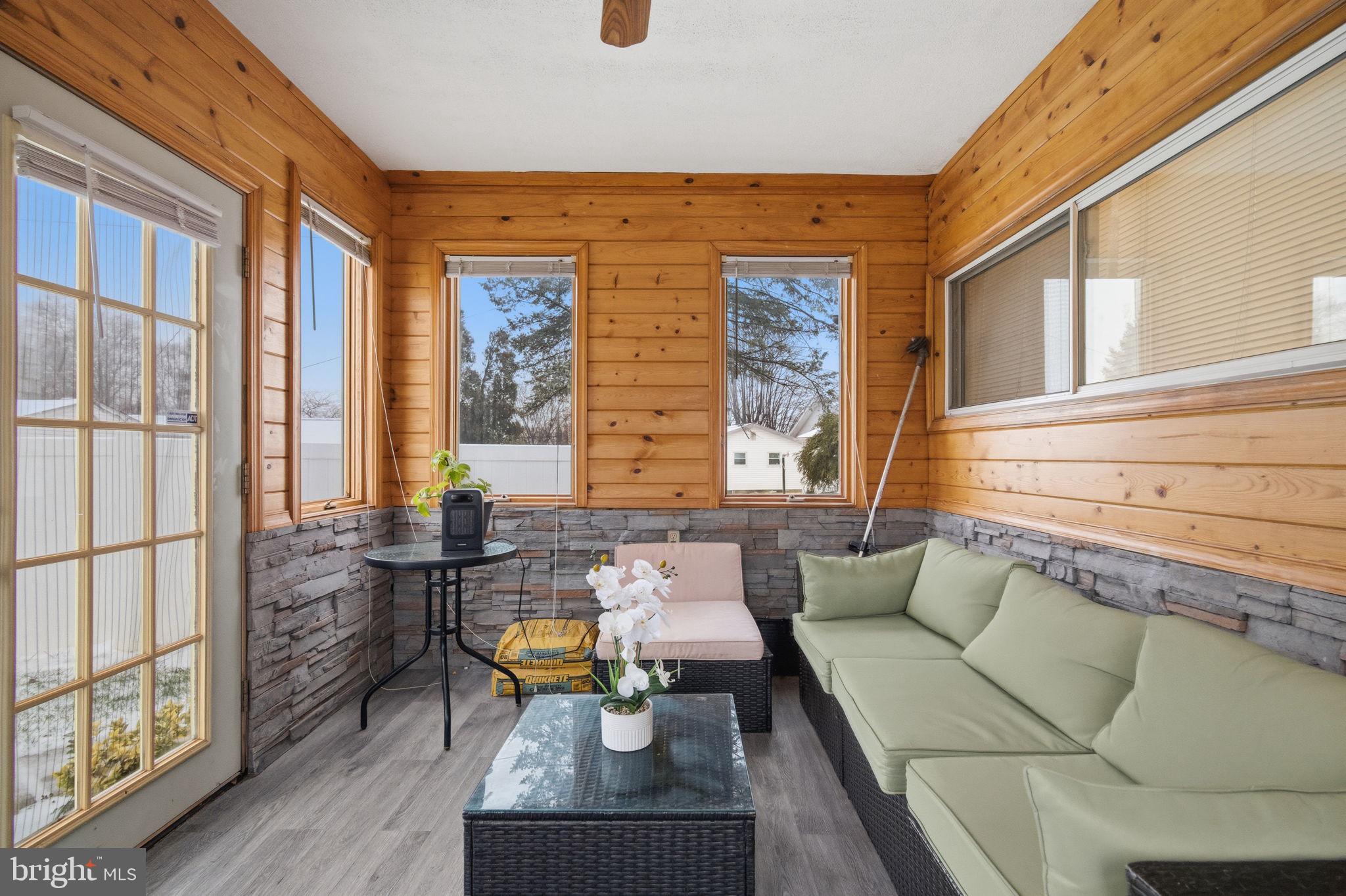 ALLENTOWN - Residential