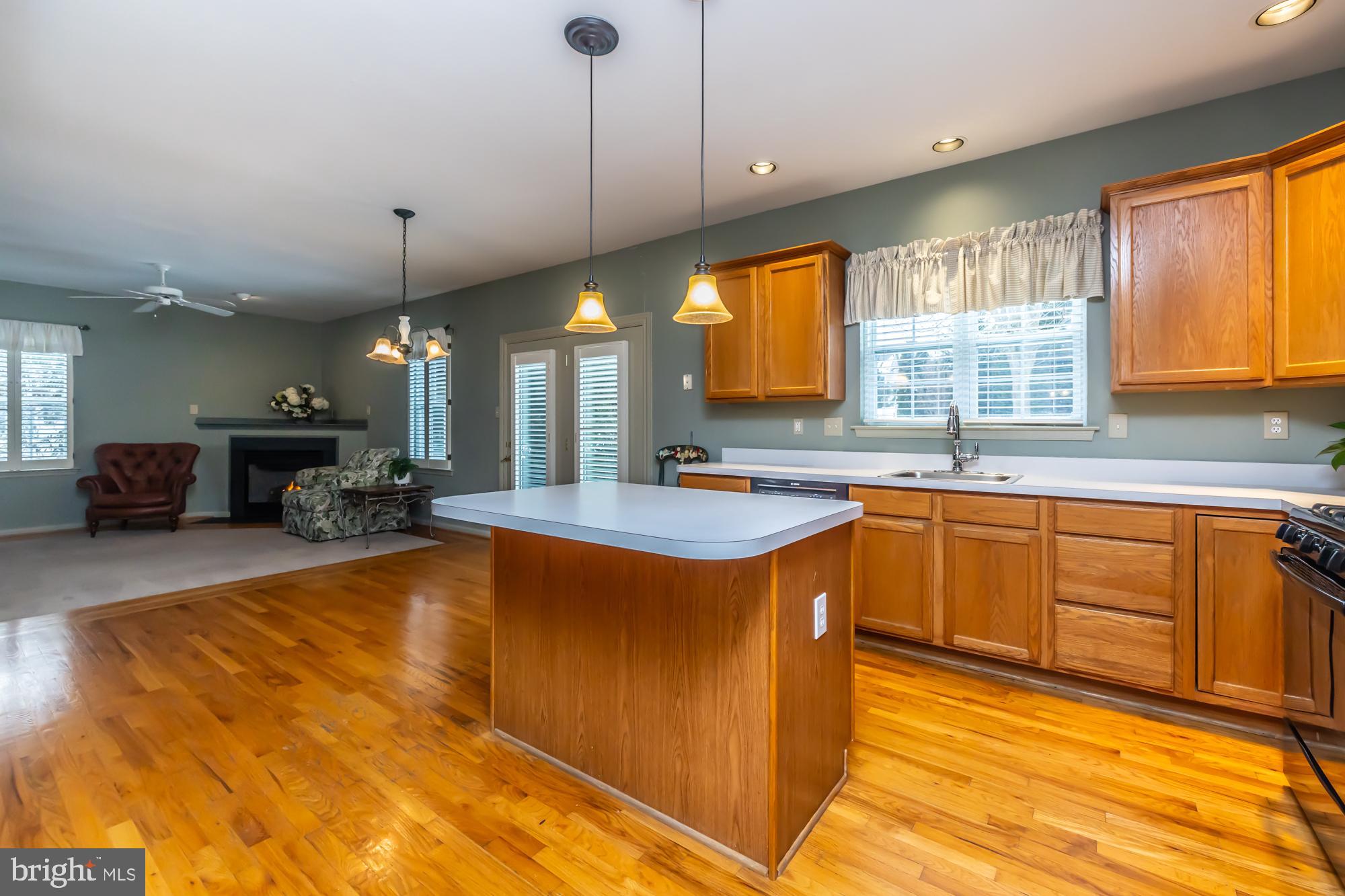 MAYFIELD - Residential