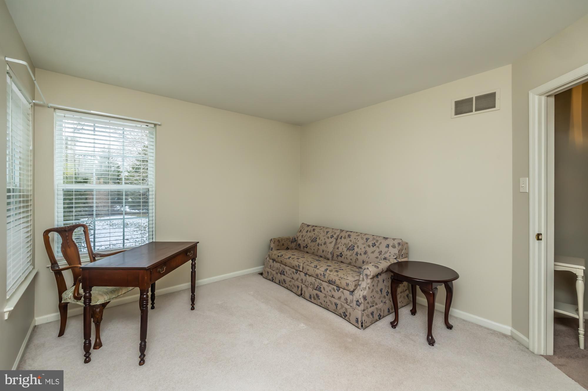 MAYFIELD - Residential