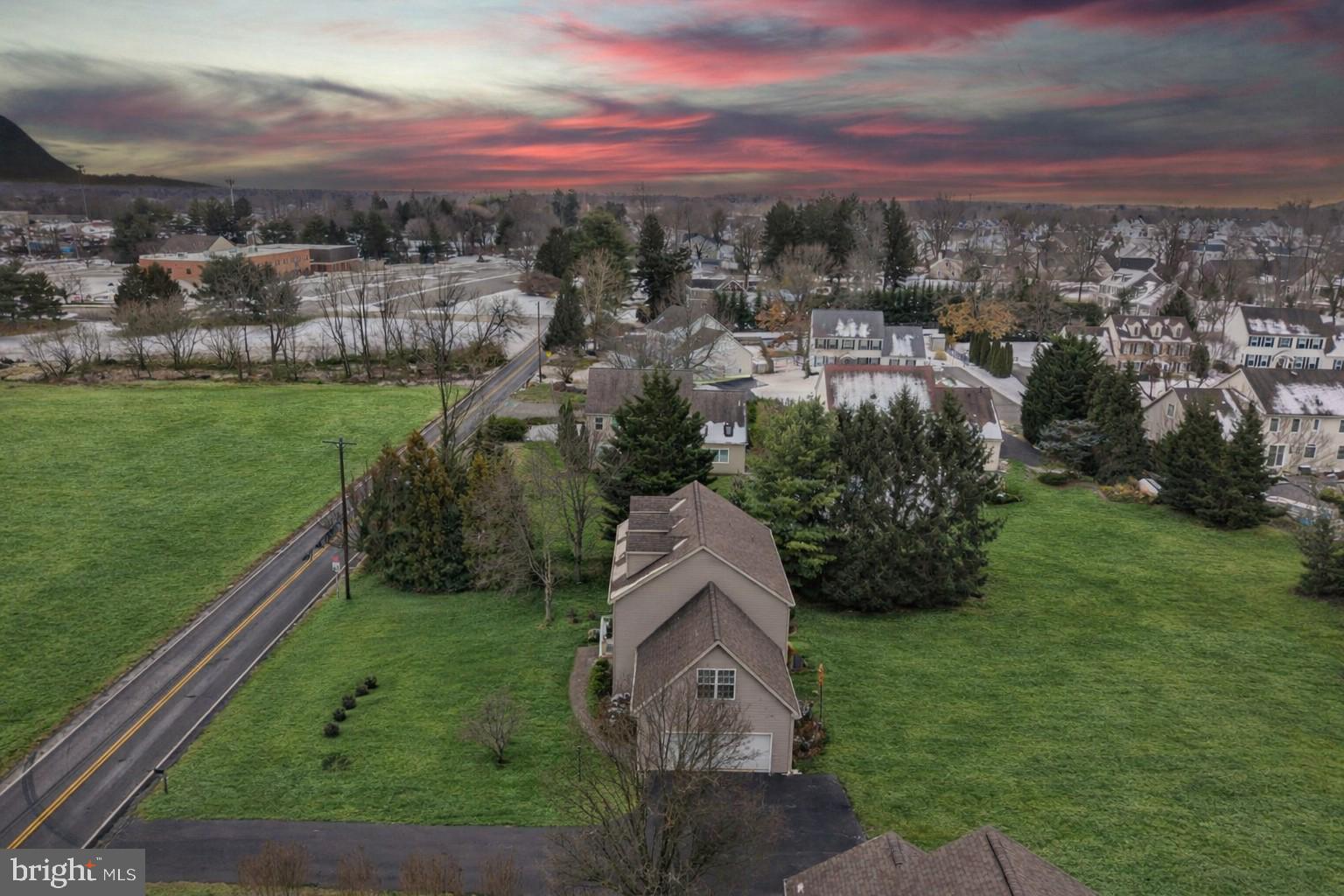 MAYFIELD - Residential