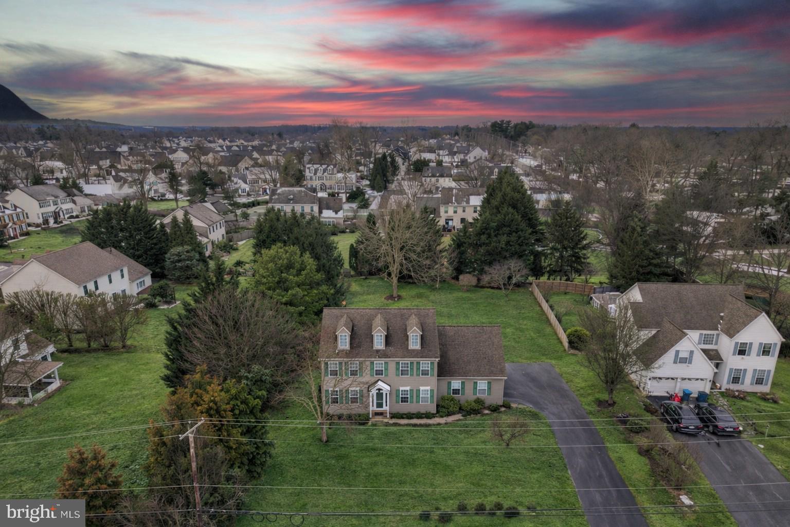 MAYFIELD - Residential