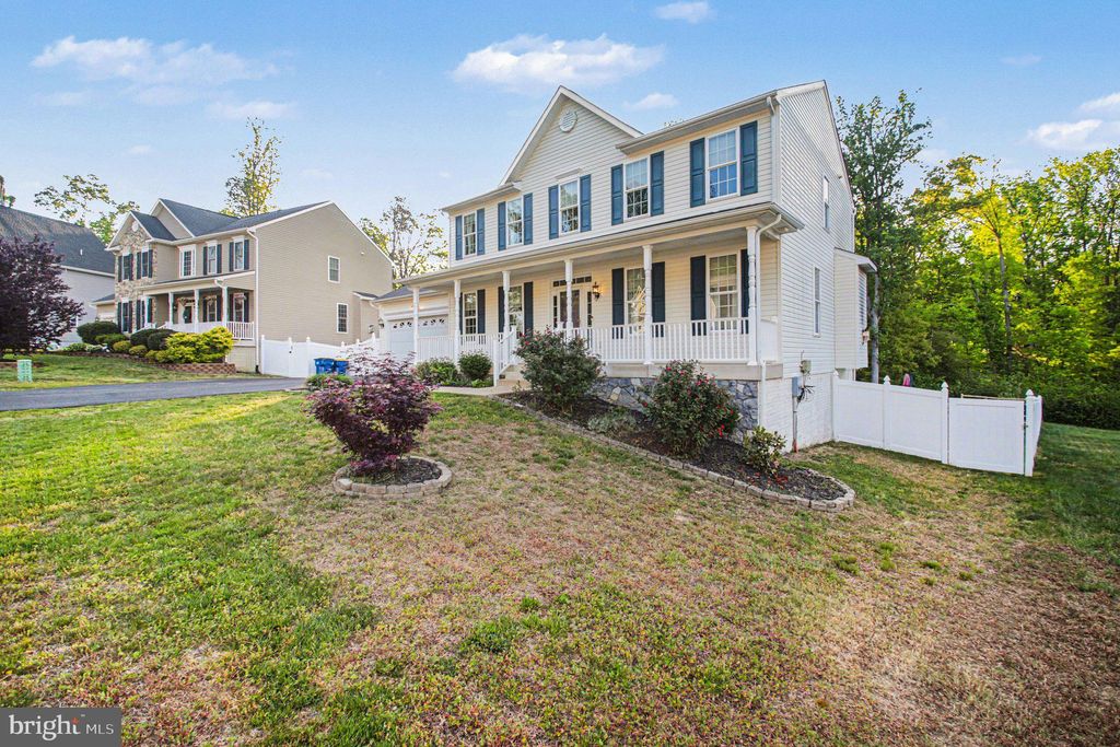 Photo of 325 Phillips Street, FREDERICKSBURG, VA 22405 (MLS # VAST2046262)