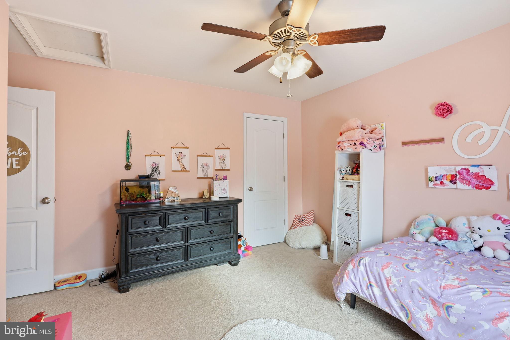 HOLLY RIDGE - Residential