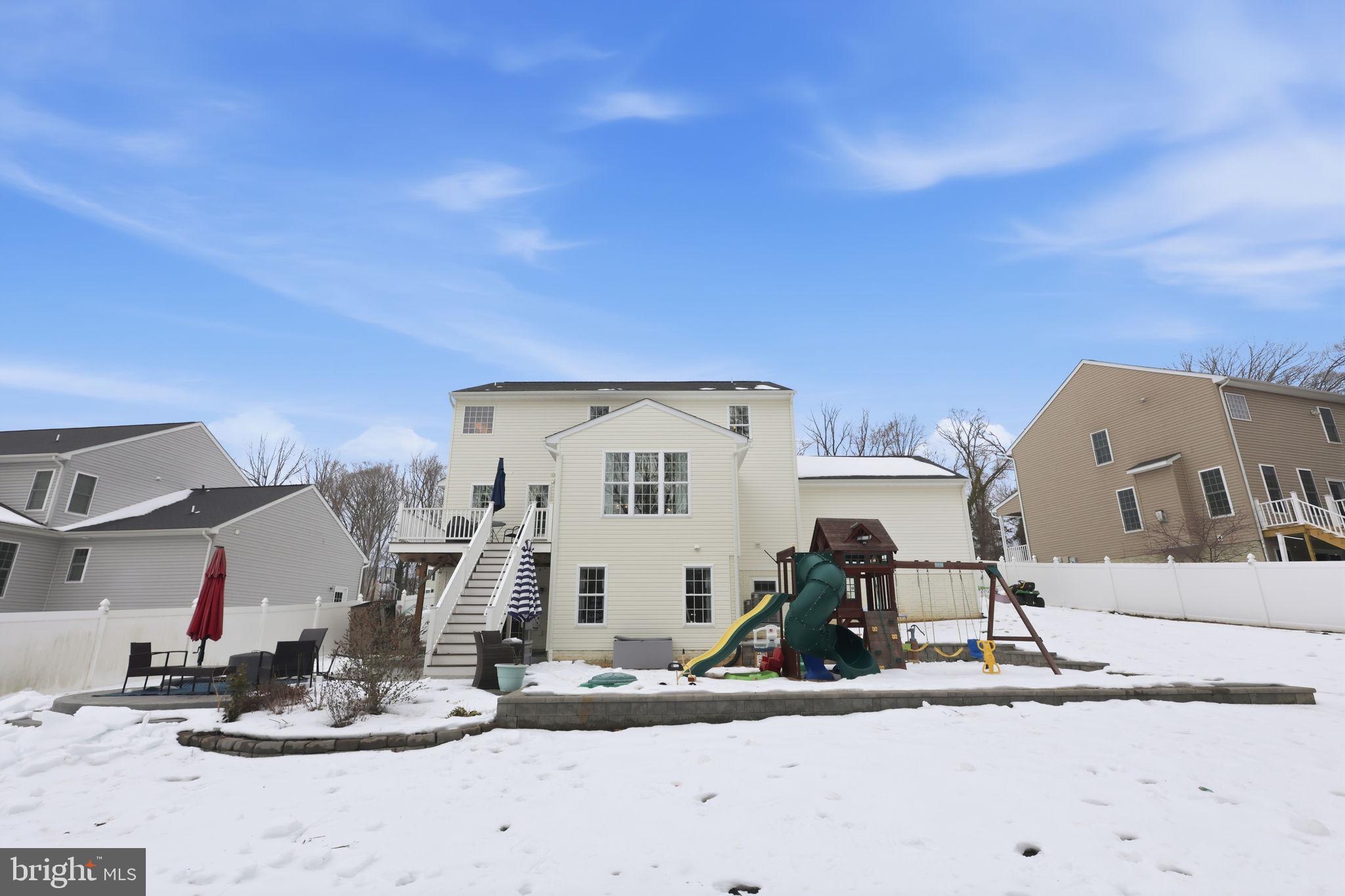 HOLLY RIDGE - Residential