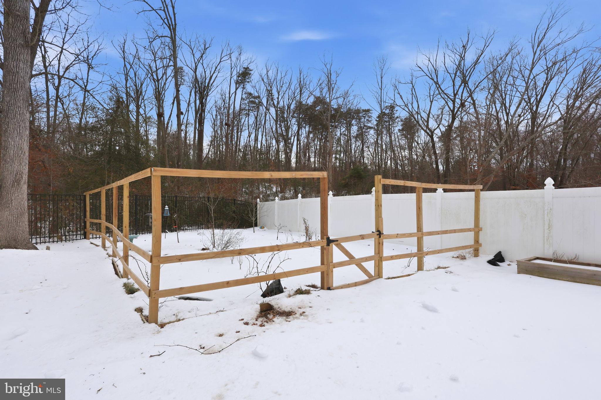 HOLLY RIDGE - Residential