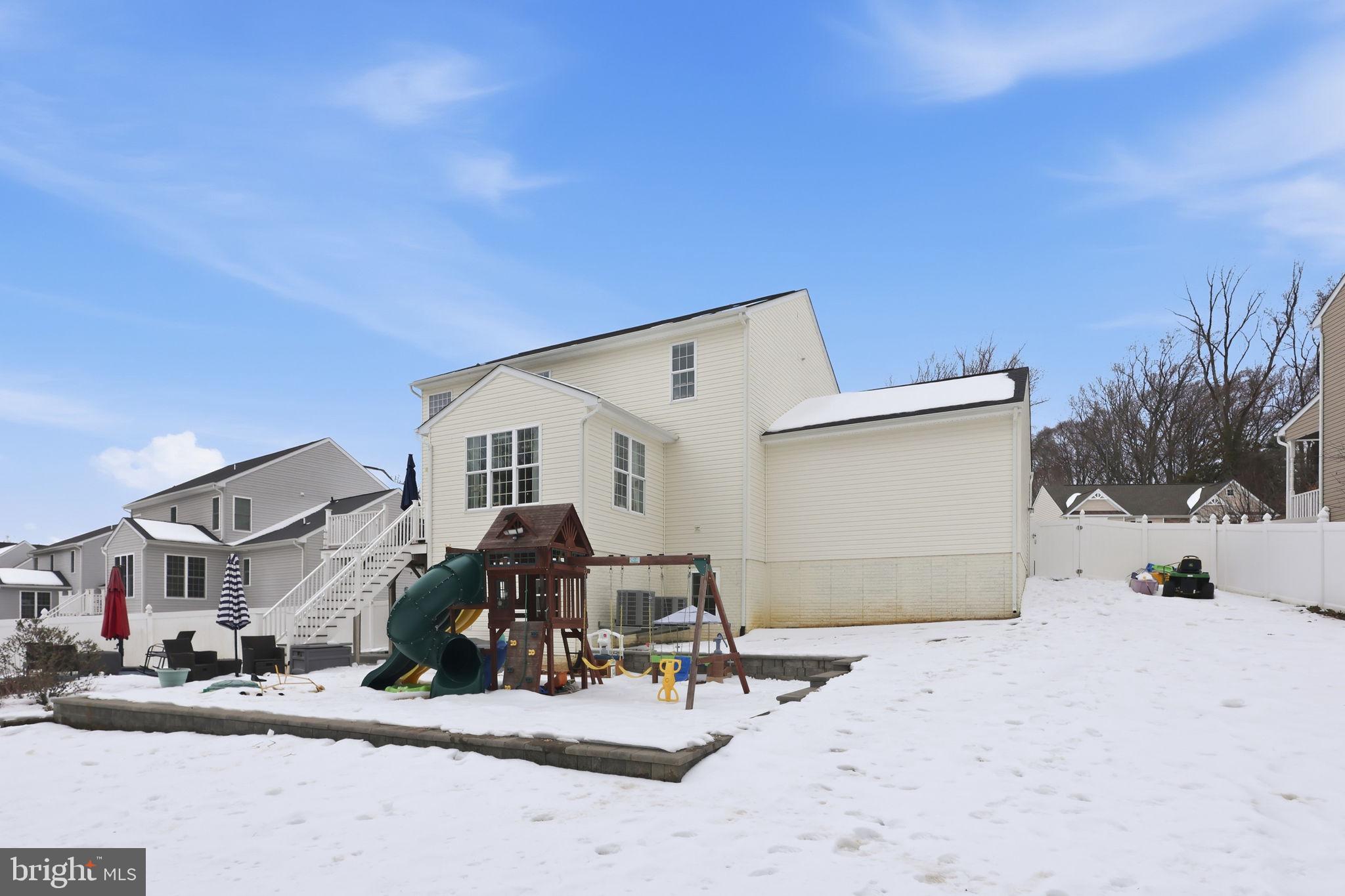 HOLLY RIDGE - Residential