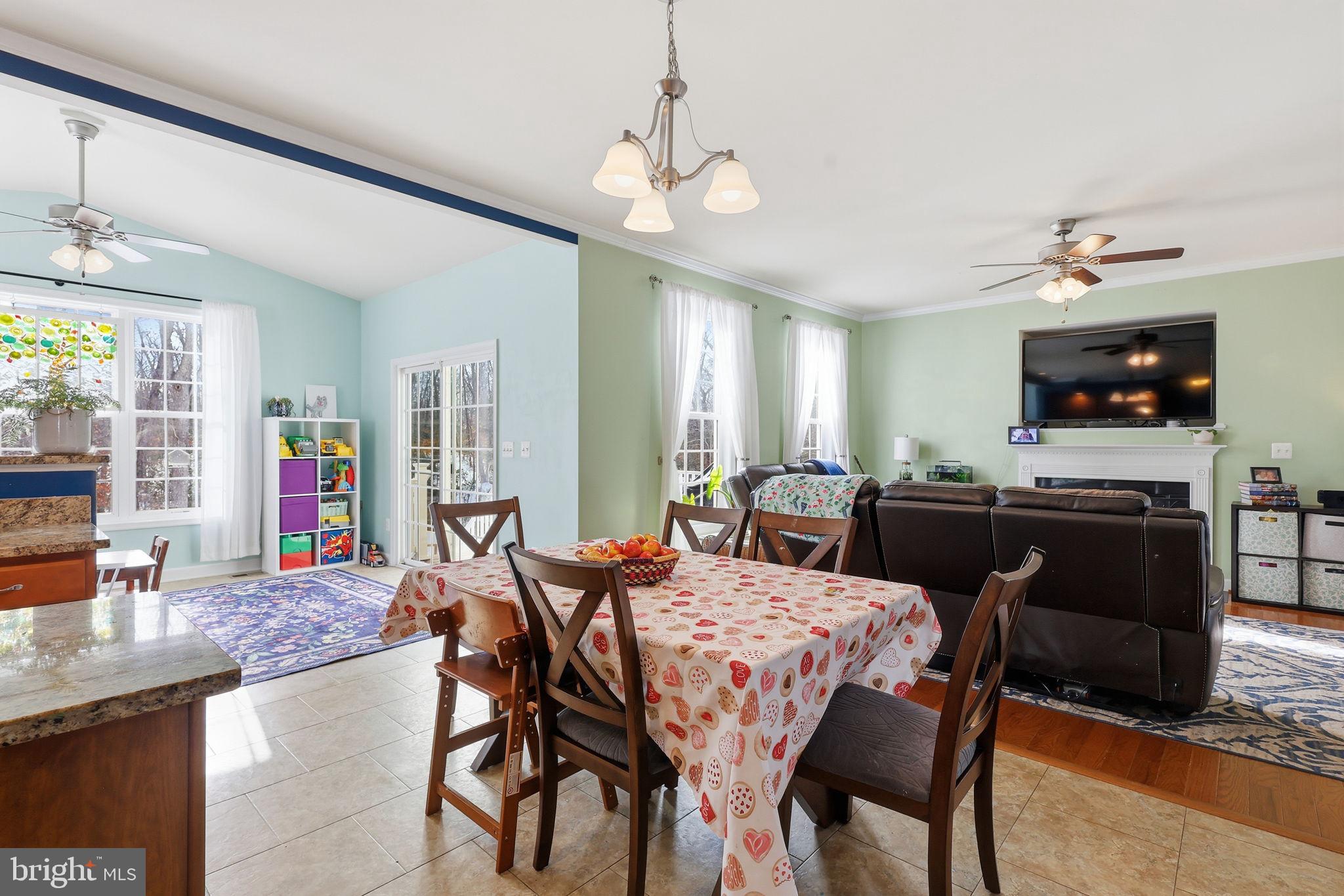 HOLLY RIDGE - Residential