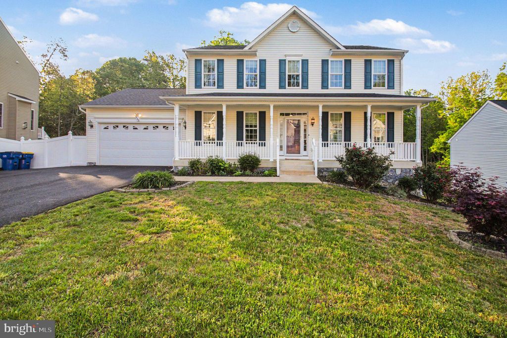 Photo of 325 Phillips Street, FREDERICKSBURG, VA 22405 (MLS # VAST2046262)