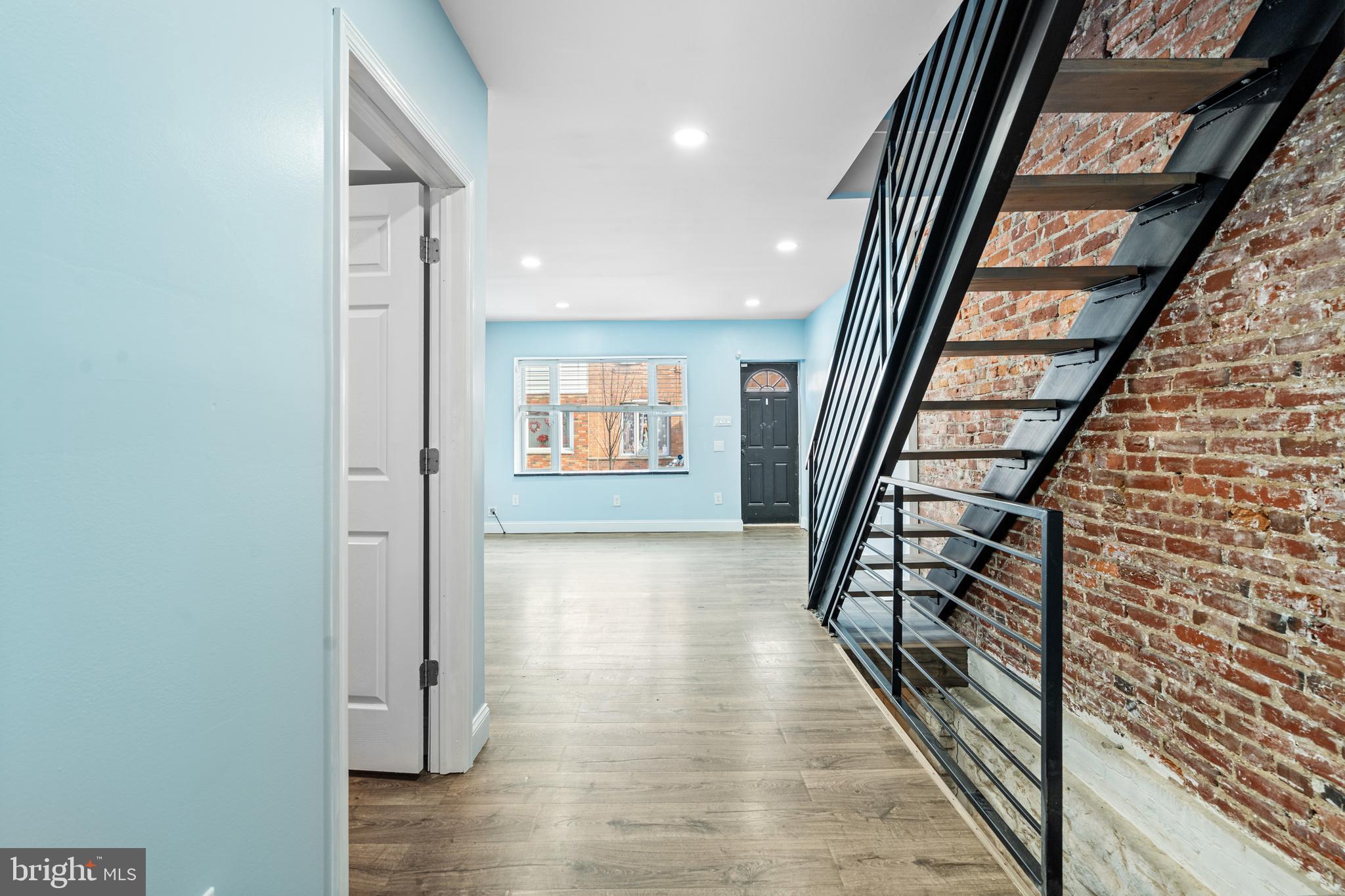 LOWER MOYAMENSING - Residential