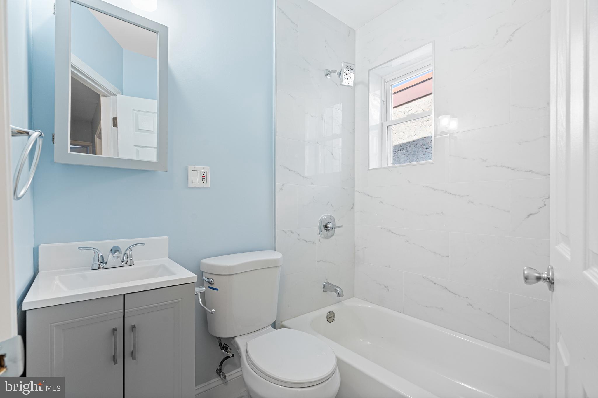 LOWER MOYAMENSING - Residential