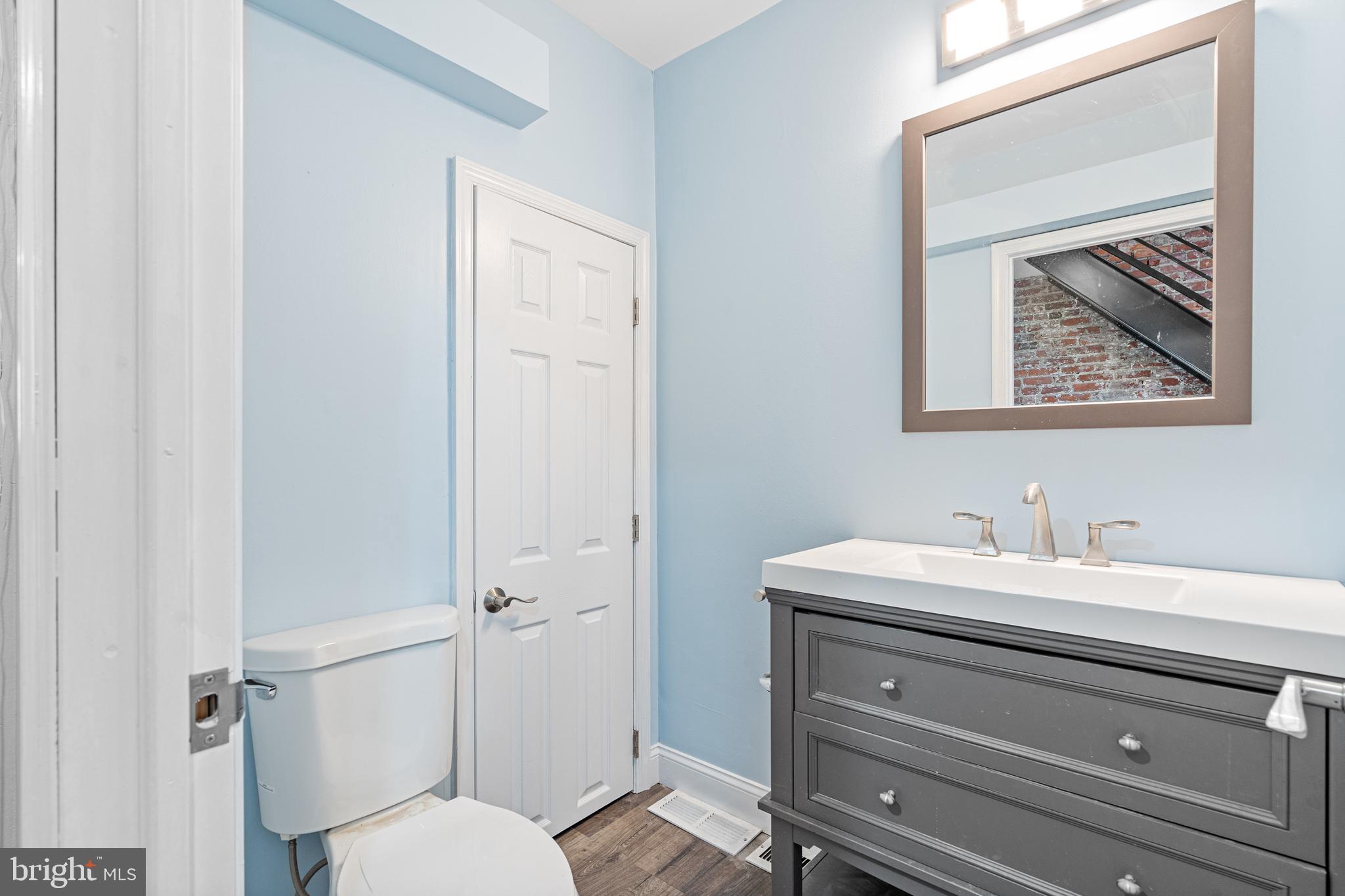 LOWER MOYAMENSING - Residential