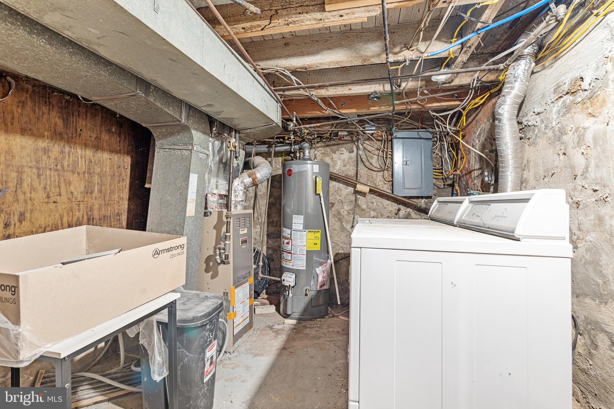 LOWER MOYAMENSING - Residential