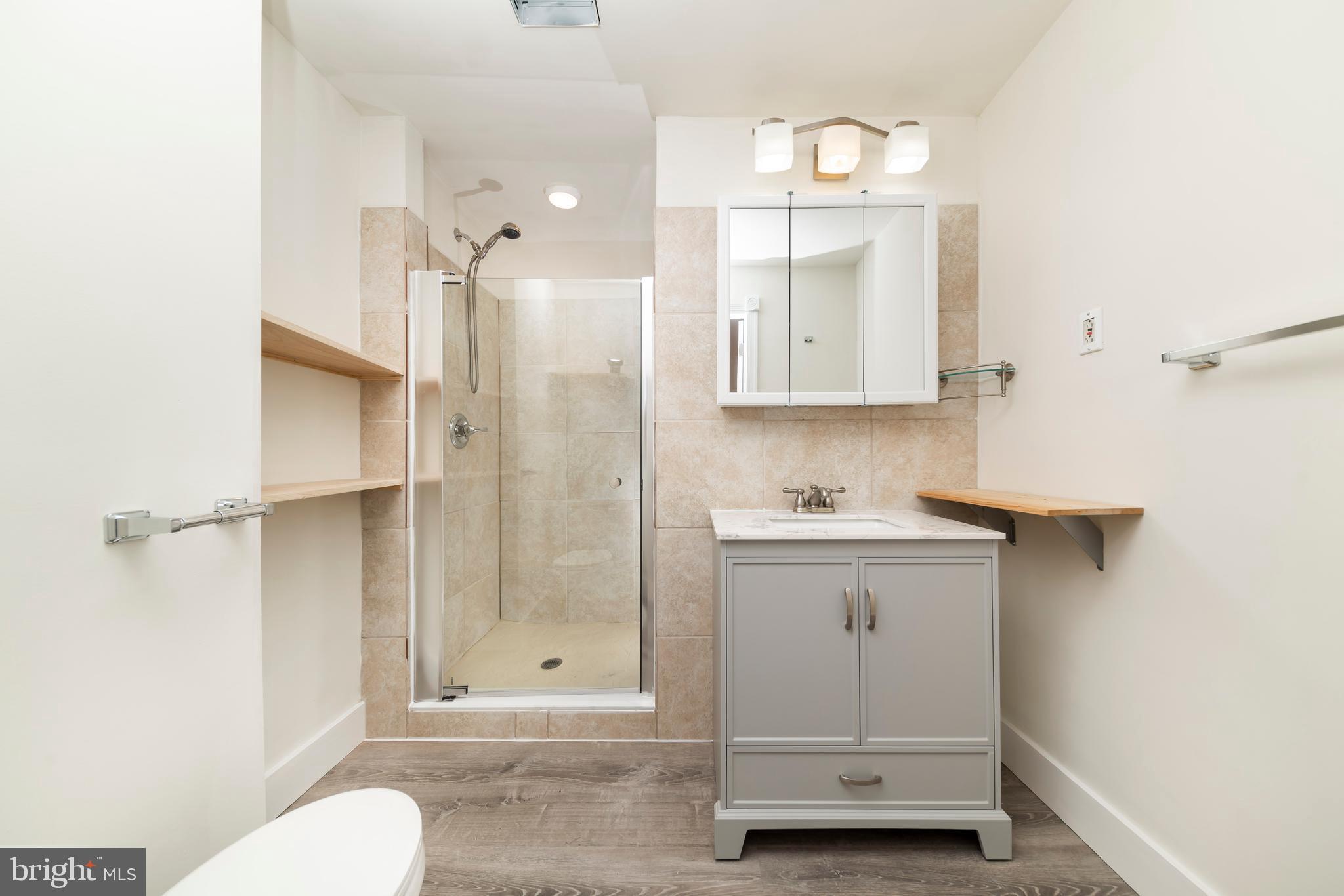 RITTENHOUSE SQUARE - Residential Lease