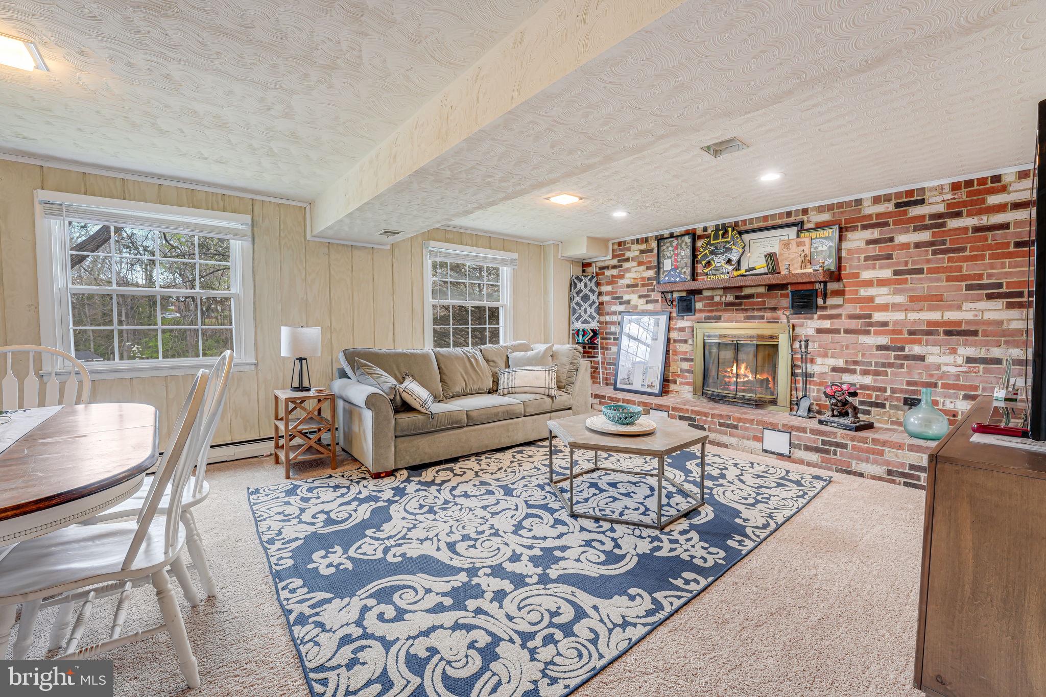 DALE CITY - Residential