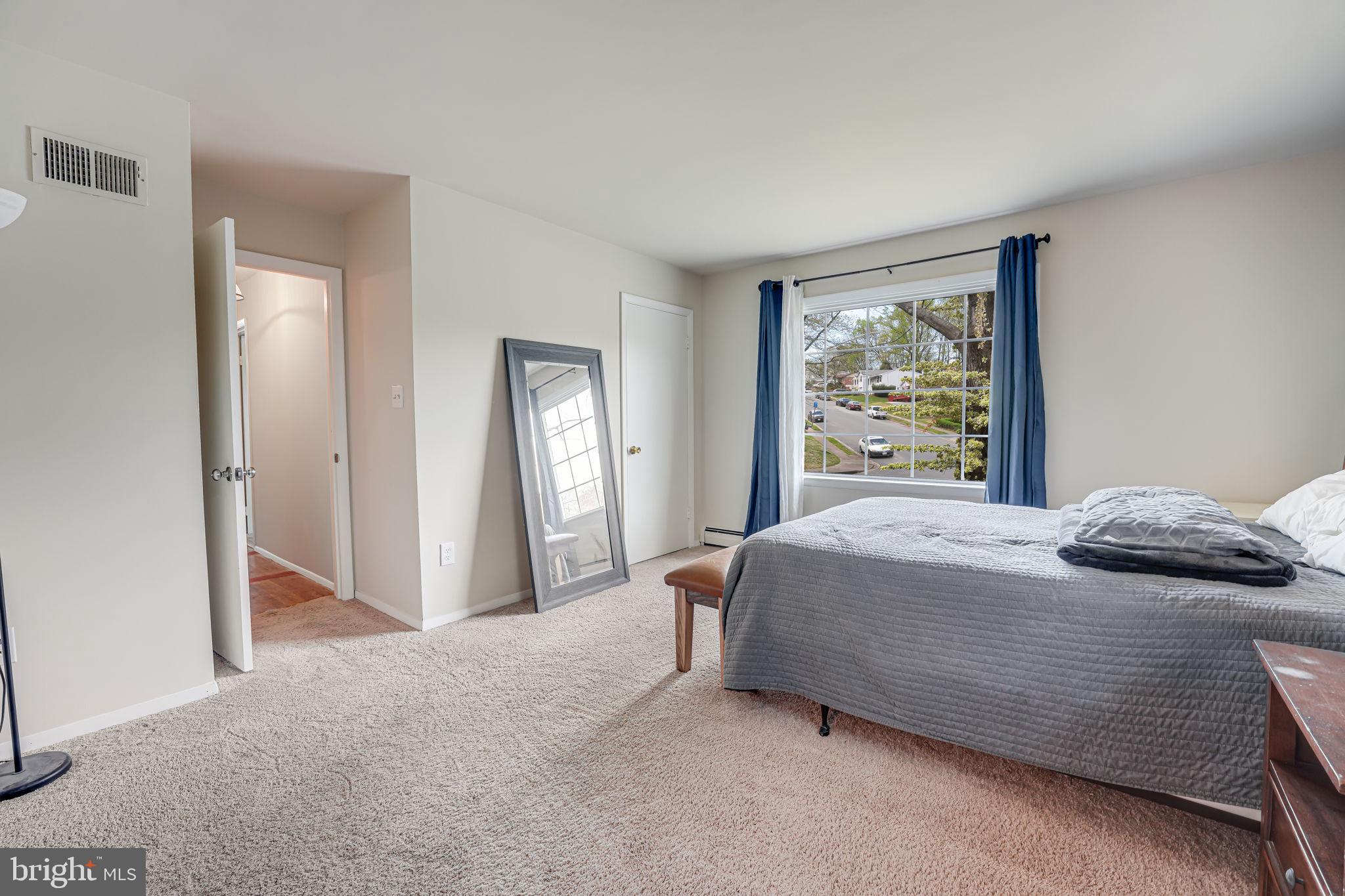 DALE CITY - Residential