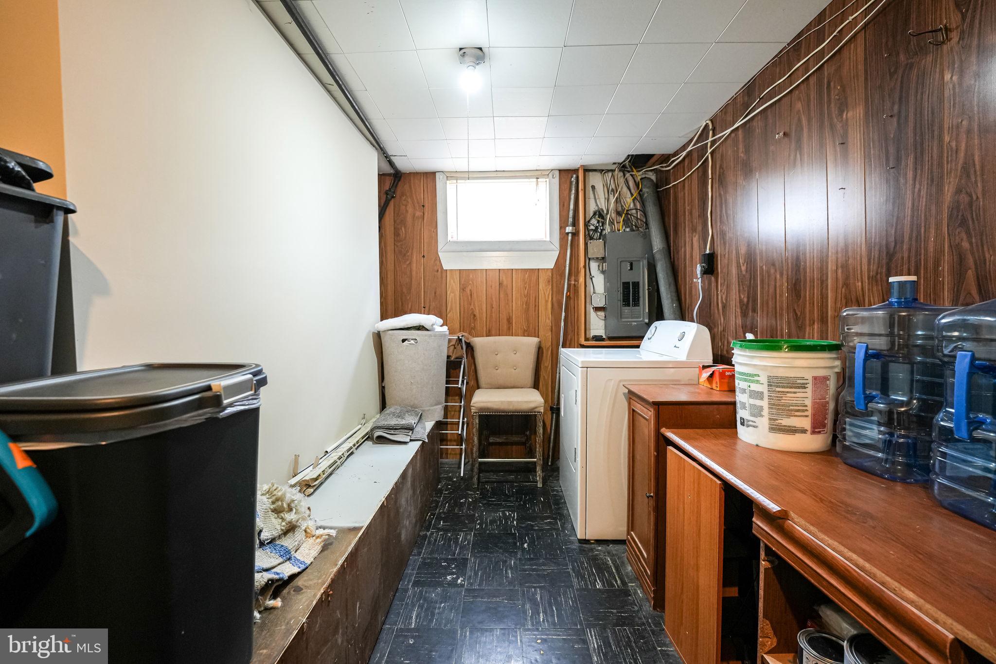 DALE CITY - Residential