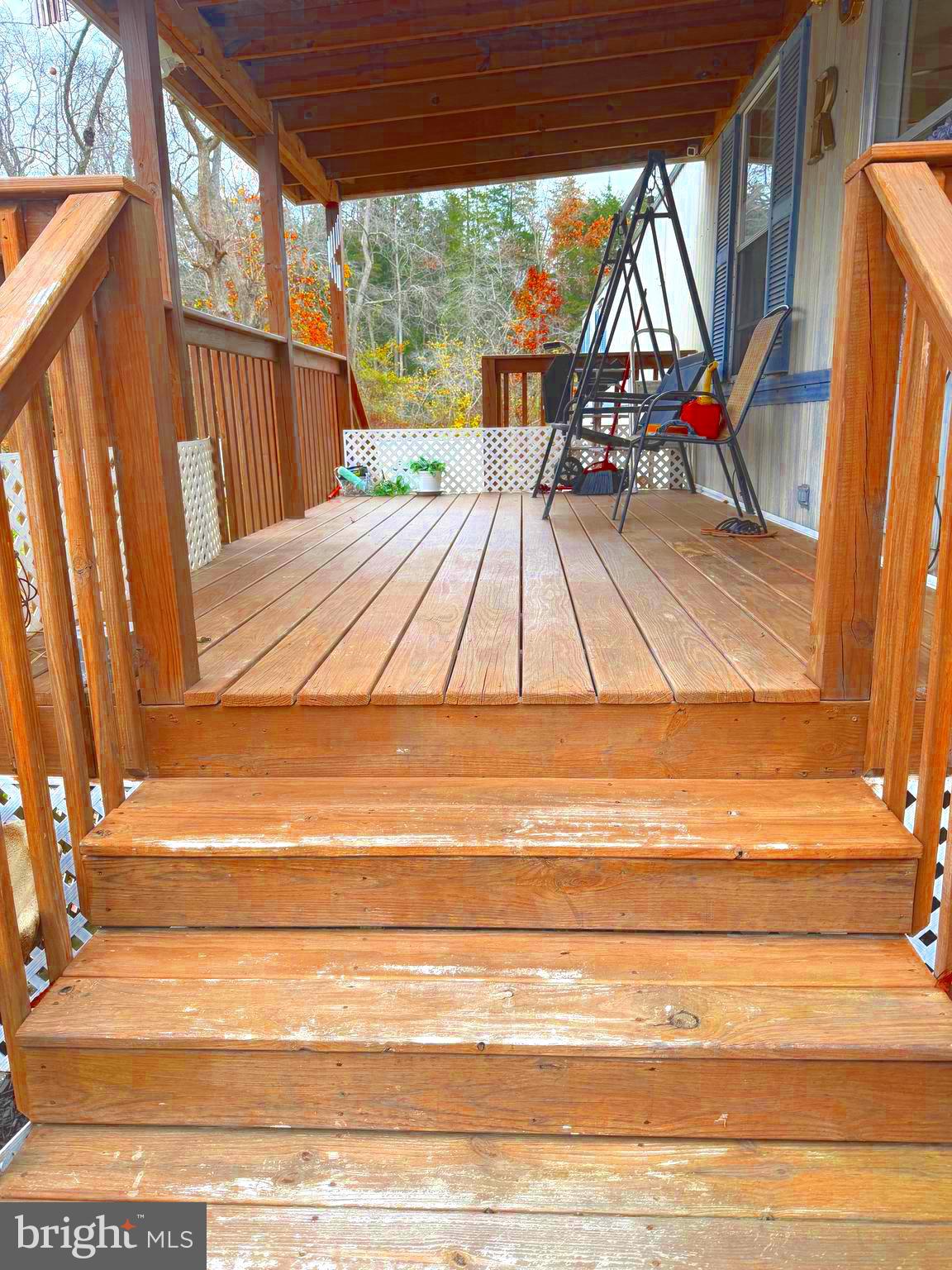 COUNTRY MEADOWS - Residential