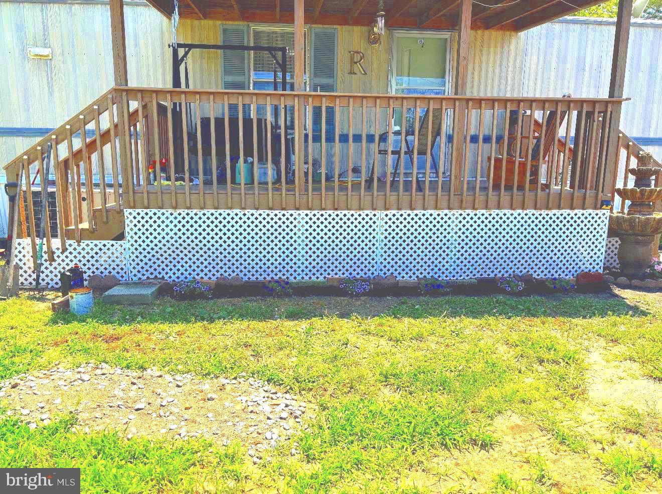 COUNTRY MEADOWS - Residential