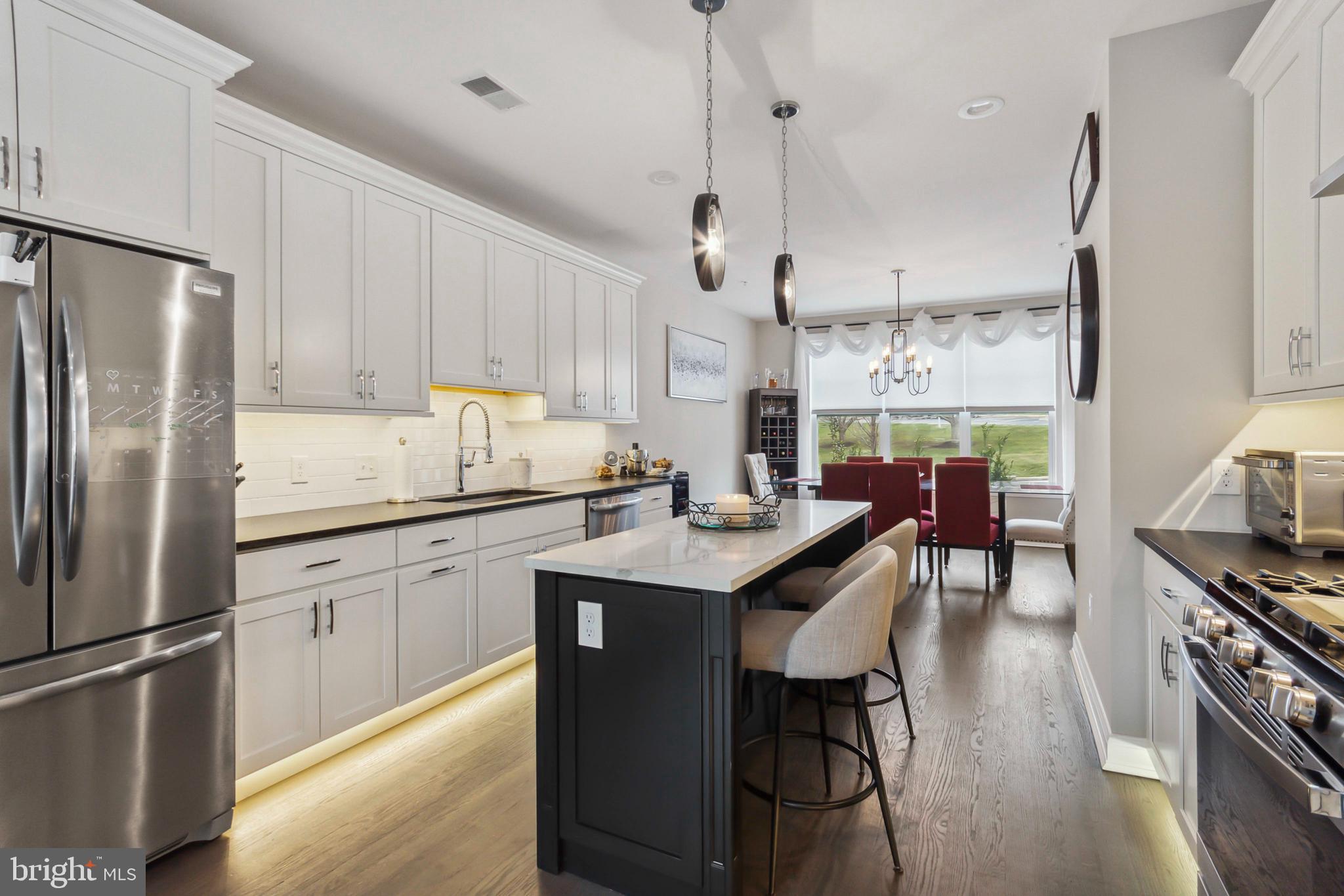 MAISON PLACE - Residential